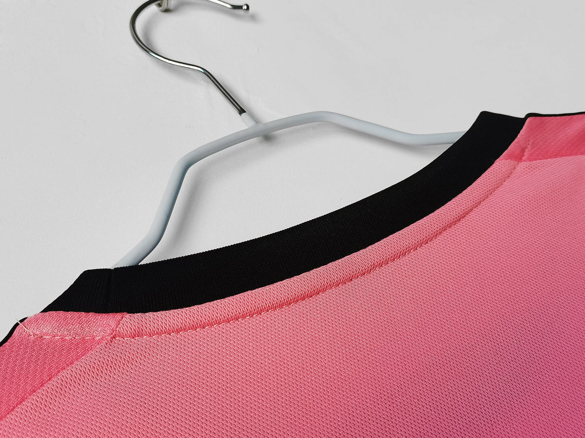 Camisa da Juventus 2015 Retrô  Manga longa - Rosa