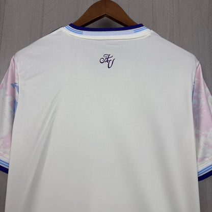 Camisa do Aston Villa, edição campeã da Liga Europa 2026/27