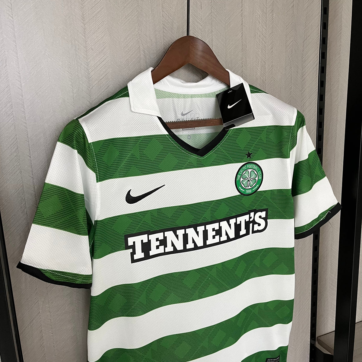 Celtic Retro  2010/12 Home